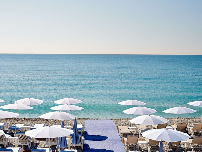 Radisson Blu Hotel, Nice - Régence Plage Beach club