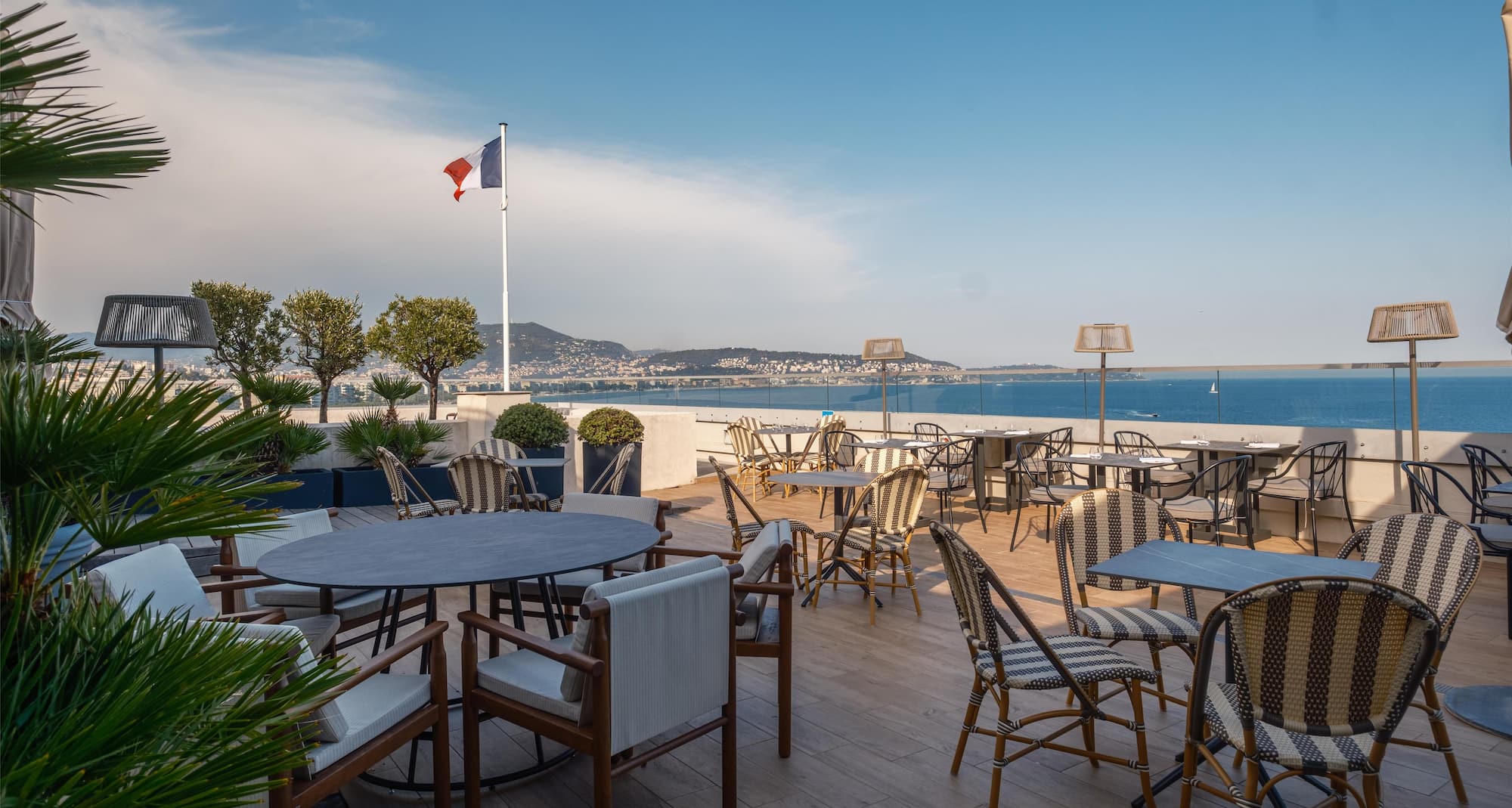 Radisson Blu Hotel, Nice - Calade Rooftop Restaurant