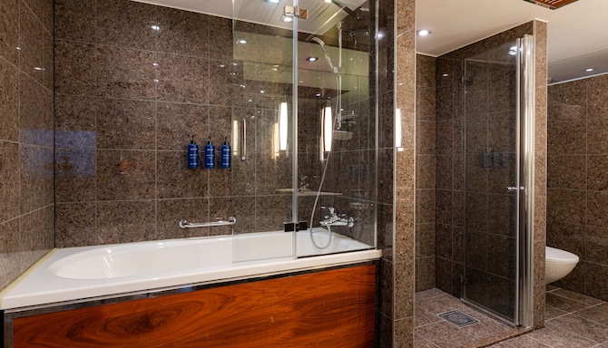 Radisson Blu Hotel Olumpia, Tallinn - Люкс