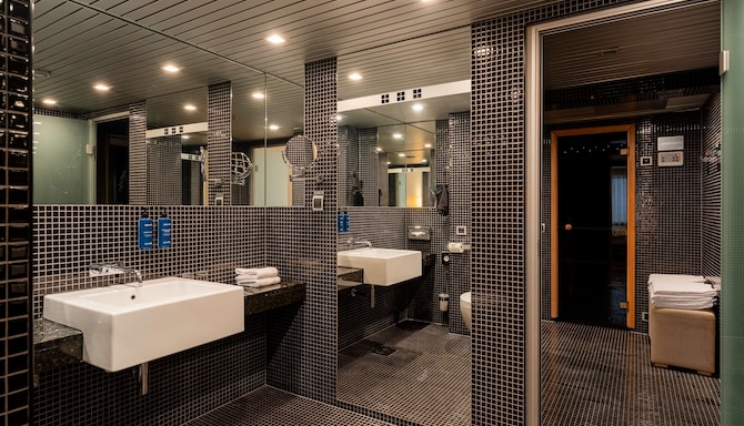 Radisson Blu Hotel Olumpia, Tallinn - Люкс ванна