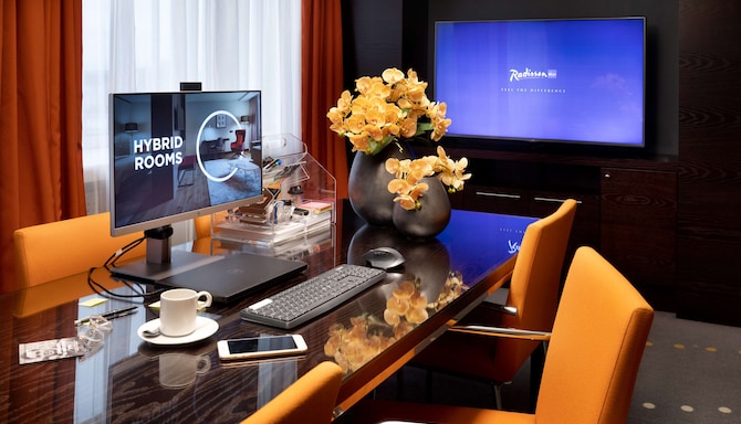 Radisson Blu Hotel Olumpia, Tallinn - Jewel Suite Hybrid Rooms