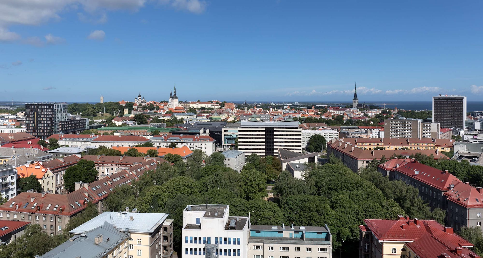 Radisson Blu Hotel Olumpia, Tallinn - Superior Room - old town view