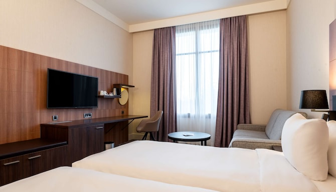 Radisson Blu Hotel Paris, Marne-la-Vallee - Family Room