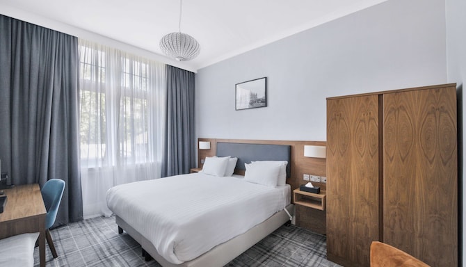 Radisson Blu Hotel, Perth - Premium Room
