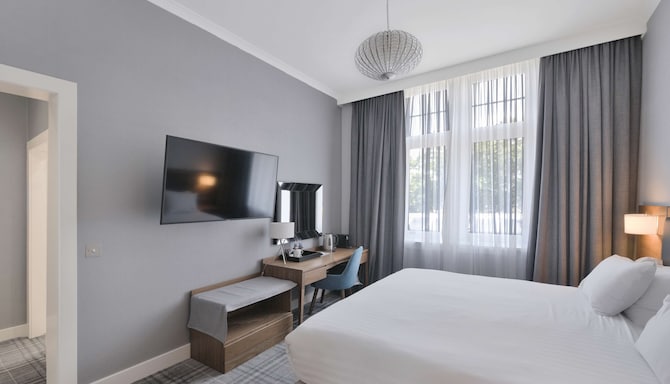 Radisson Blu Hotel, Perth - Premium Room