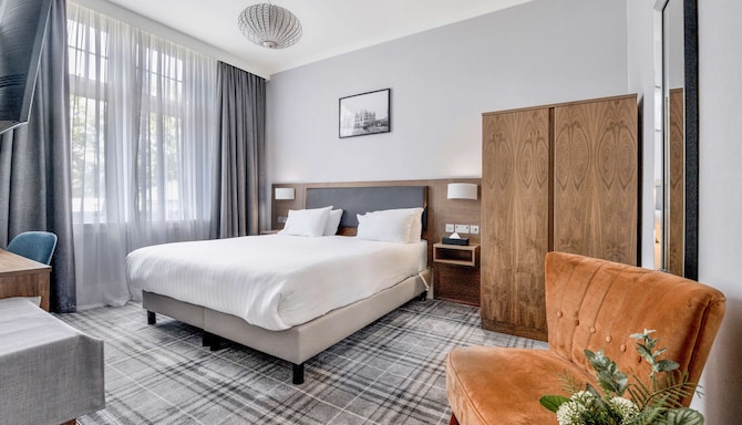 Radisson Blu Hotel, Perth - Premium Room