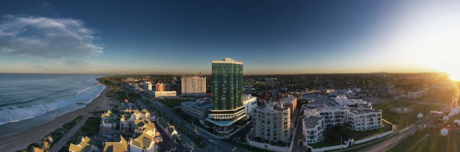 Radisson Blu Hotel, Port Elizabeth - Hotel Exterior