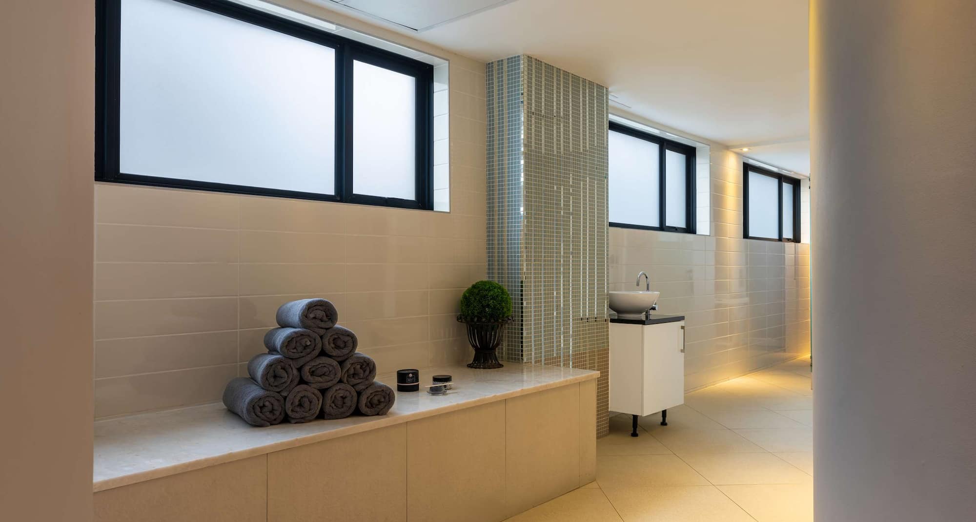 Radisson Blu Hotel, Port Elizabeth - Amani Spa Cooling Area