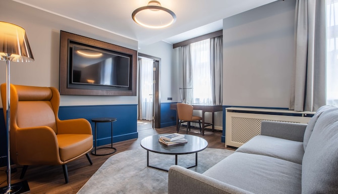 Radisson Blu Hotel, Prague - Two Bedroom Suite - Living Area