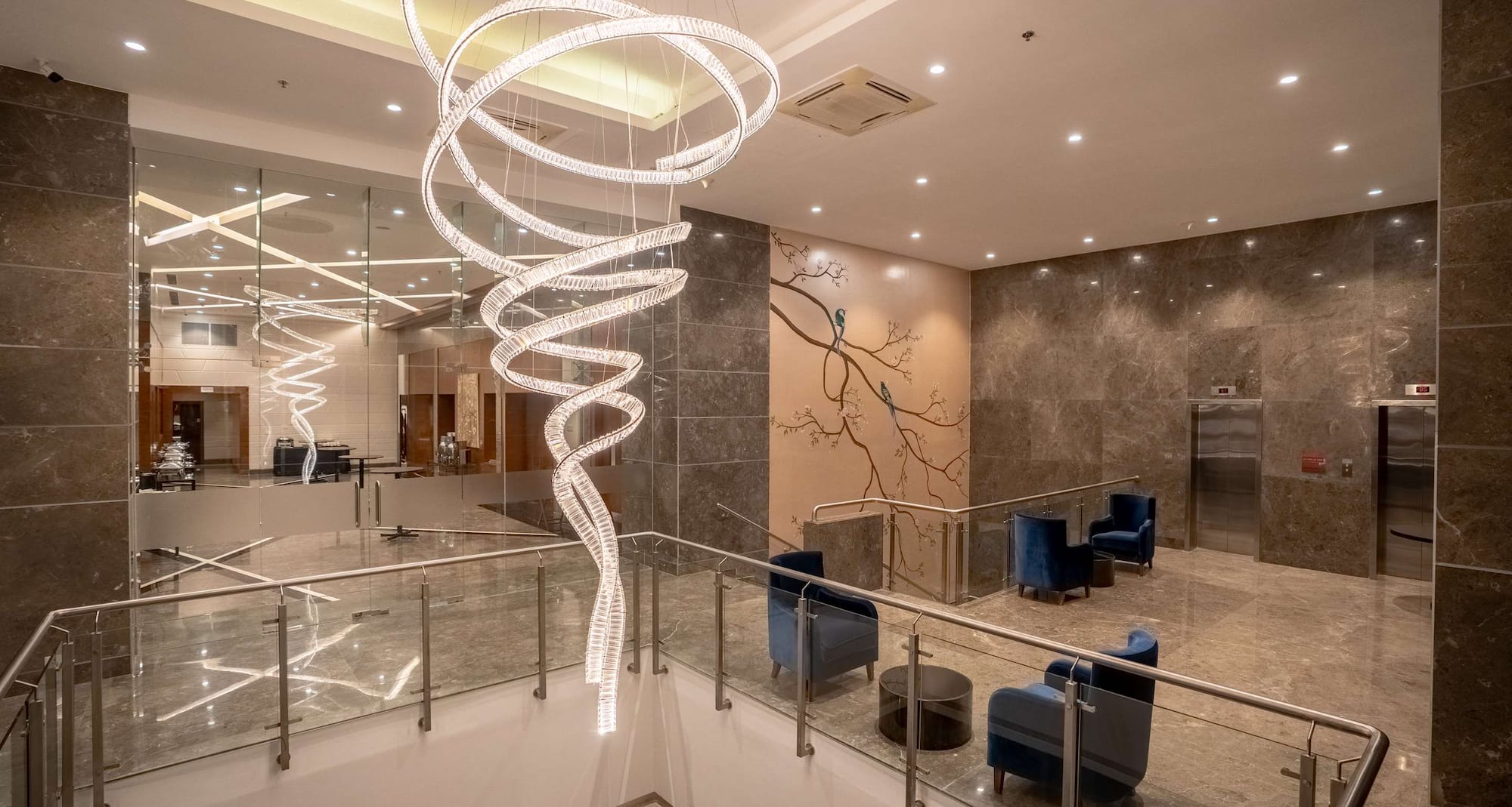 Radisson Blu Hotel, Pune Hinjawadi - MandE foyer