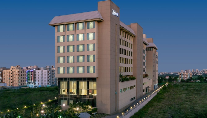 Radisson Blu Hotel, Pune Hinjawadi - Exterior