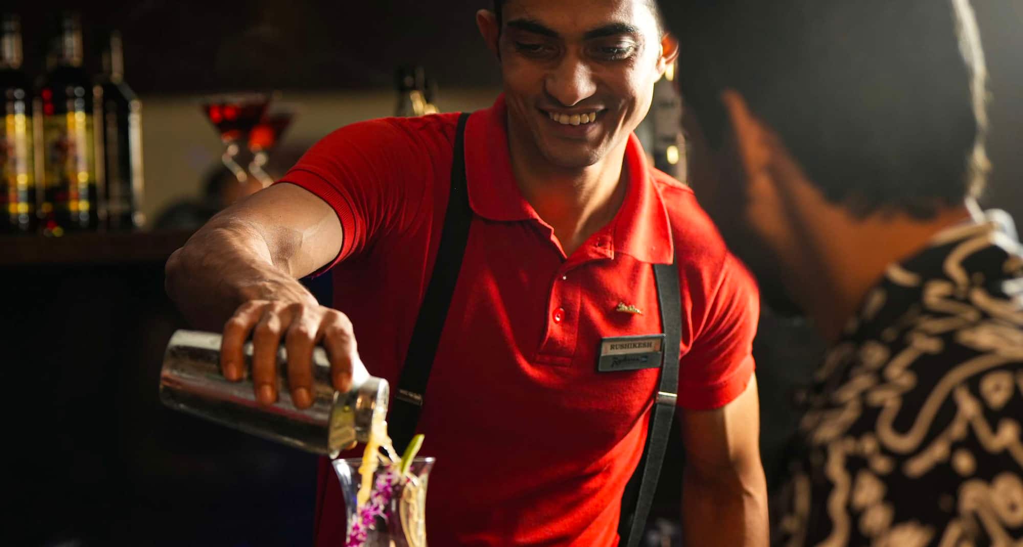 Radisson Blu Hotel, Pune Hinjawadi - Sky bar