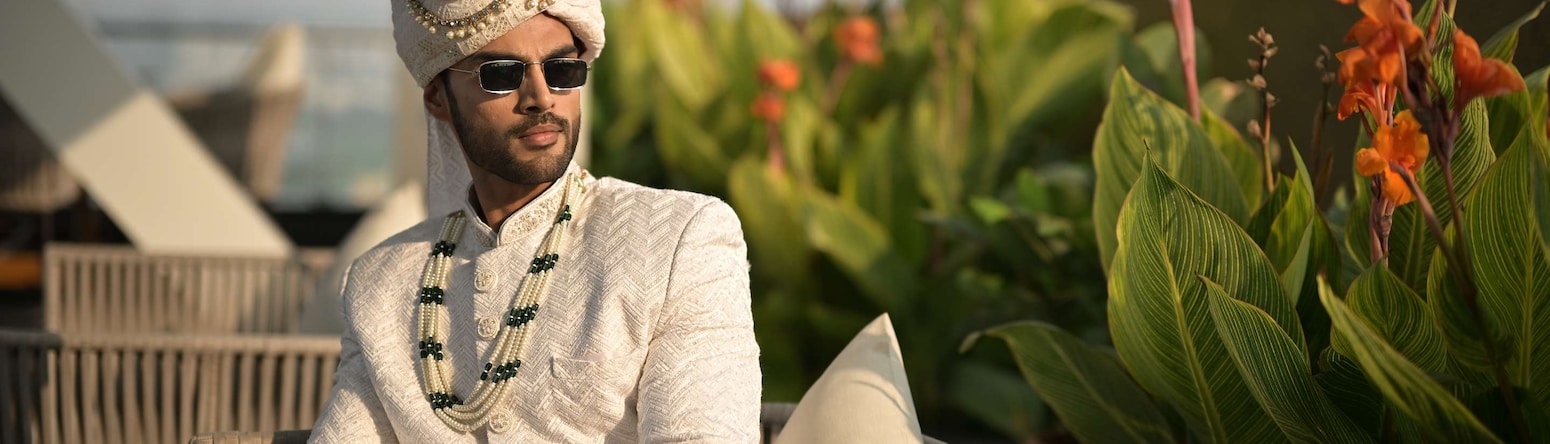 Radisson Blu Hotel, Pune Hinjawadi - Wedding Poolside