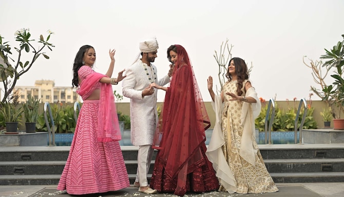 Radisson Blu Hotel, Pune Hinjawadi - Wedding Family