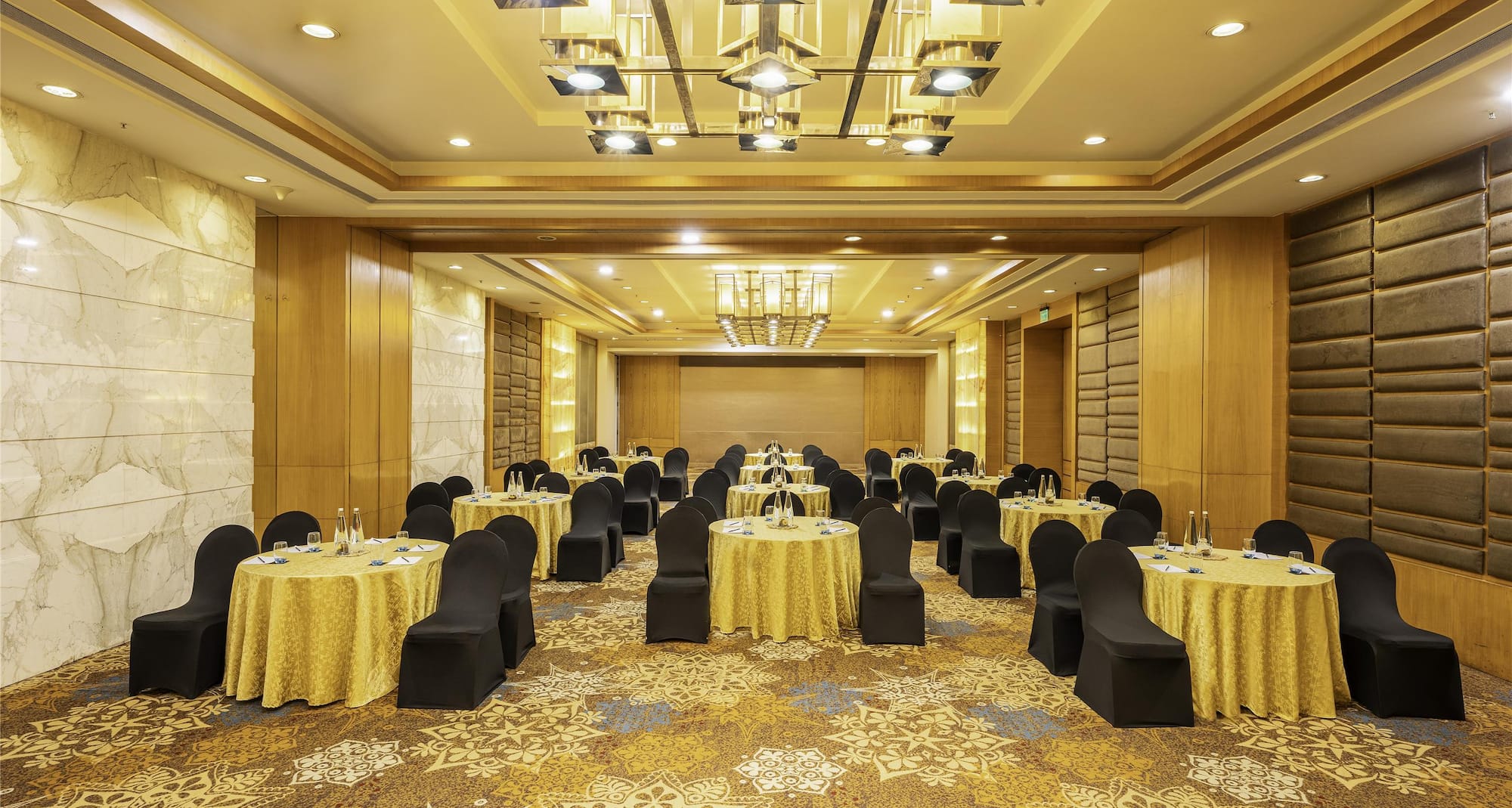 Radisson Blu Hotel, Pune Kharadi - Thiesienna