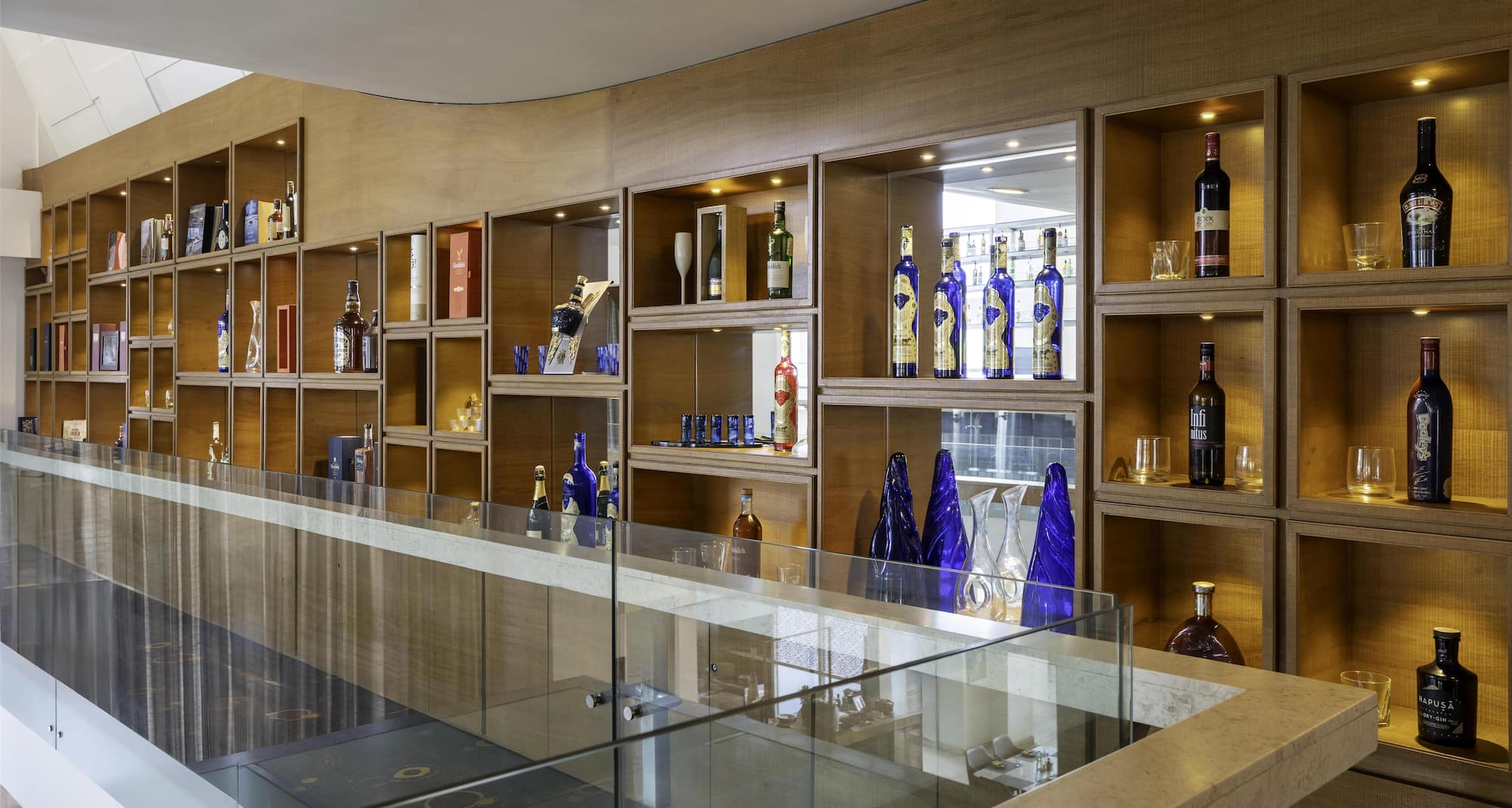 Radisson Blu Hotel, Pune Kharadi - Bar