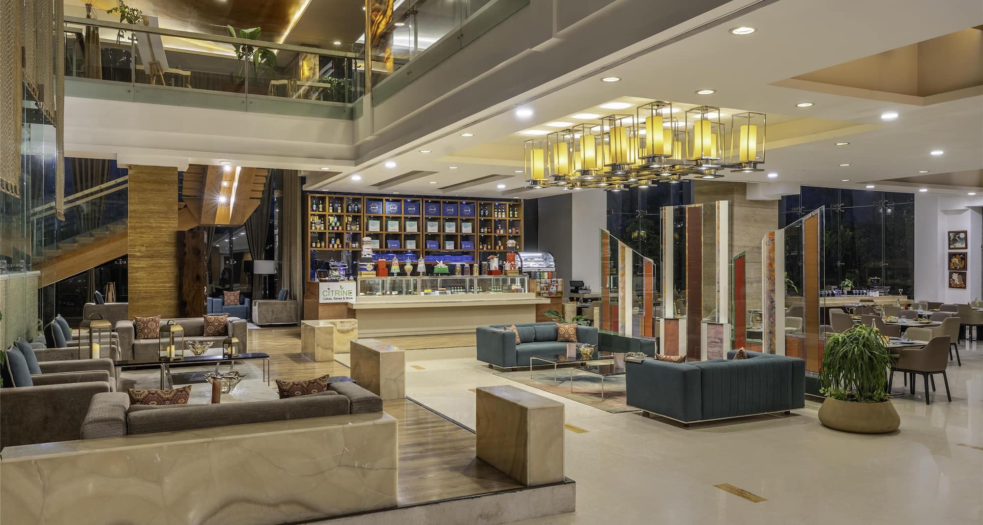 Radisson Blu Hotel, Pune Kharadi - Lobby