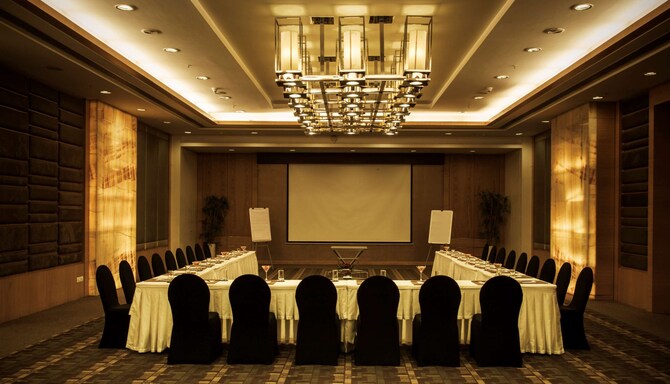 Radisson Blu Hotel Pune Kharadi - Thistle - Banquet Hall