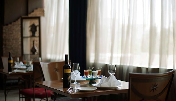 Radisson Blu Hotel Pune Kharadi - The Great Kabab Factory