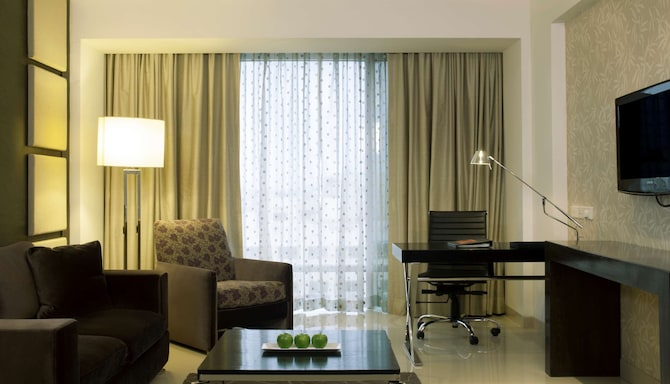 Radisson Blu Hotel Pune Kharadi - Suite