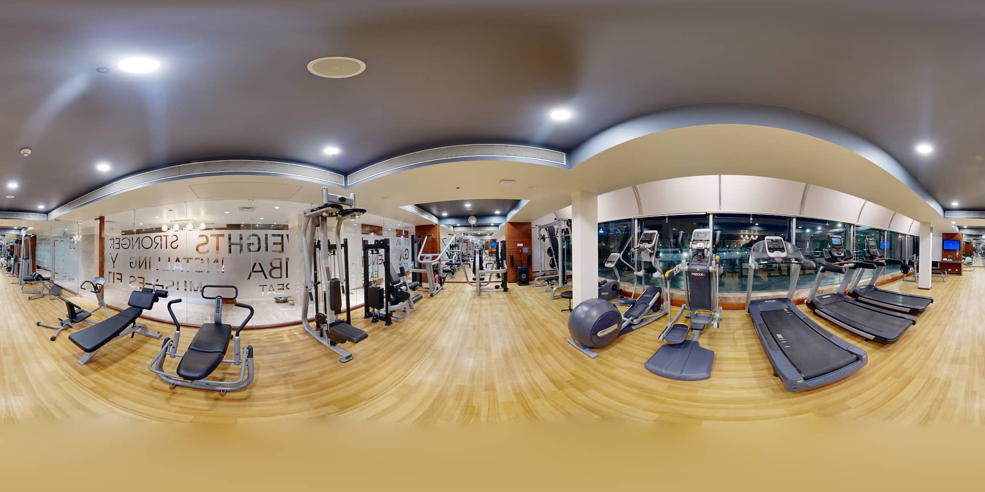 Radisson Blu Hotel, Ranchi - Fitness Centre