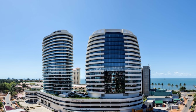 Radisson Blu Hotel & Residence, Maputo - Hotel Exterior