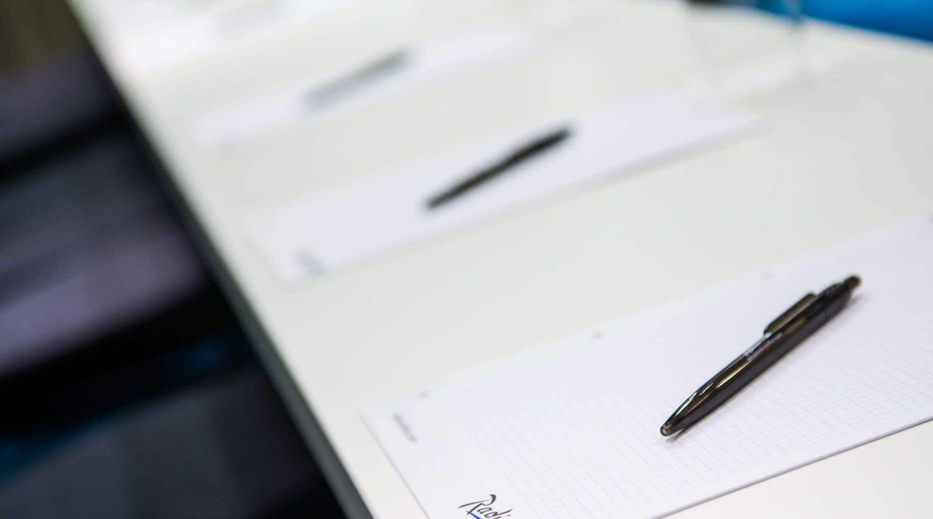 Radisson Blu Hotel and Residence, Maputo - Conference Room Pen and Paper on Table