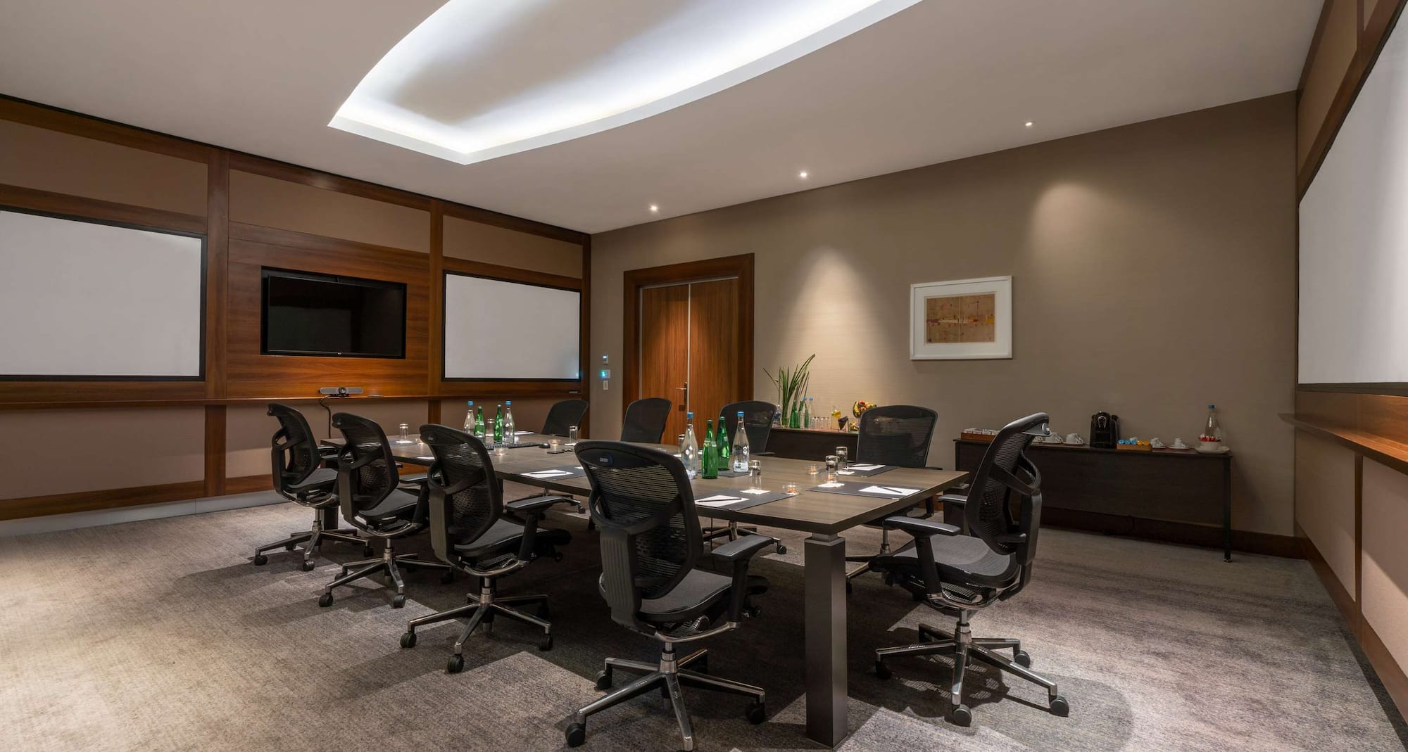 Radisson Blu Hotel & Residence, Maputo - Sala de reuniões