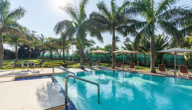 Radisson Blu Hotel & Residence, Maputo - Pool