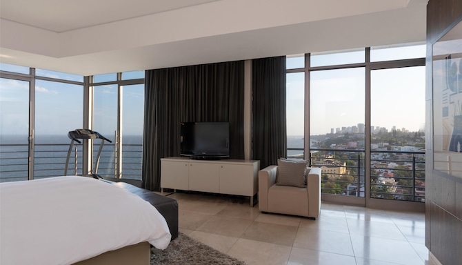 Radisson Blu Hotel & Residence, Maputo - Hotellrom