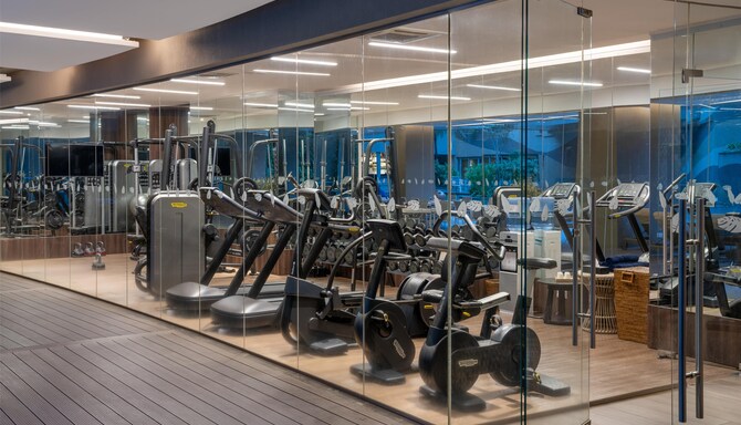Radisson Blu Hotel and Residence, Nairobi Arboretum - GYM Night
