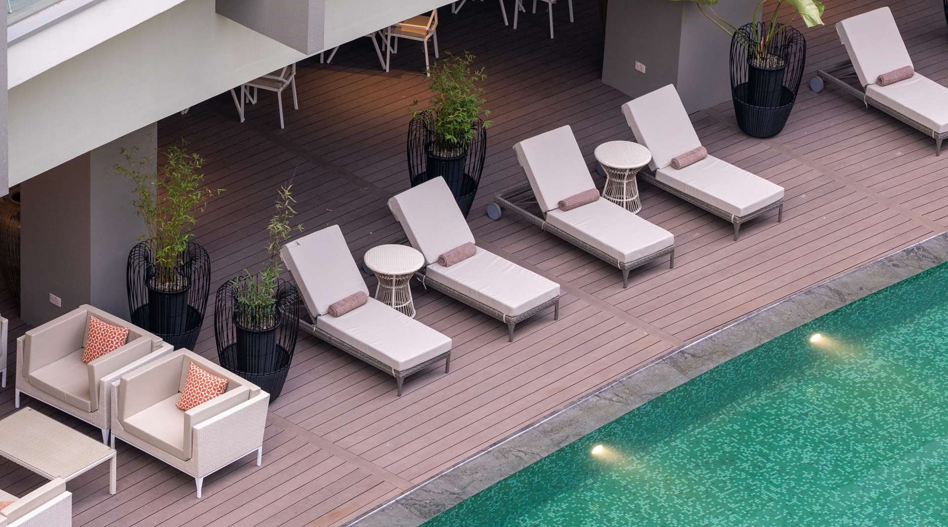 Radisson Blu Hotel & Residence Nairobi Arboretum - Infinity pool aerial view