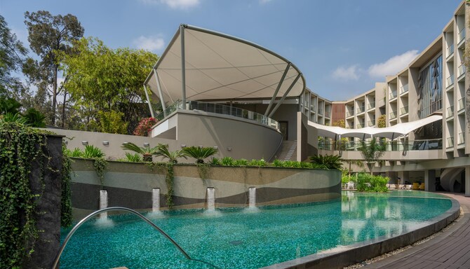 Radisson Blu Hotel and Residence, Nairobi Arboretum - Pool