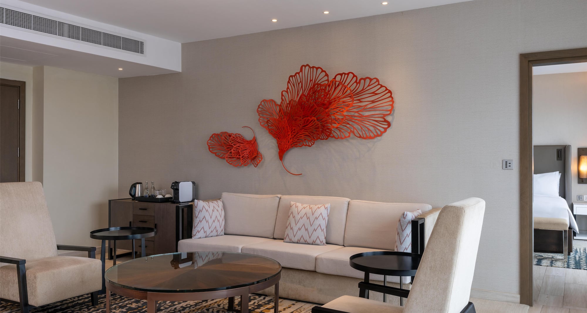 Radisson Blu Hotel and Residence, Nairobi Arboretum - Presidential Suite Living Room