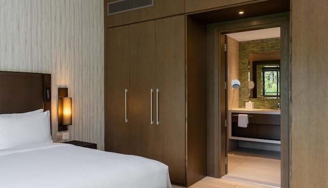 Radisson Blu Hotel & Residence, Nairobi Arboretum - Junior Suite and Superior Room