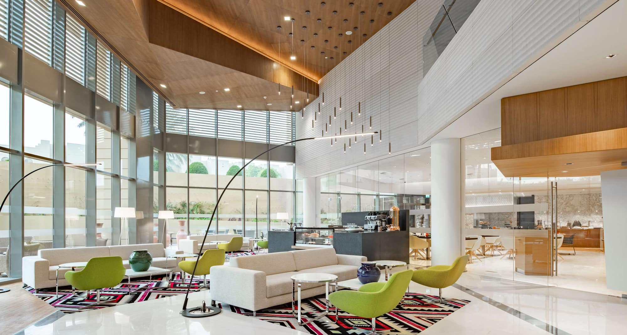 Radisson Blu Hotel & Residence, Riyadh Diplomatic Quarter - Lobby Lounge