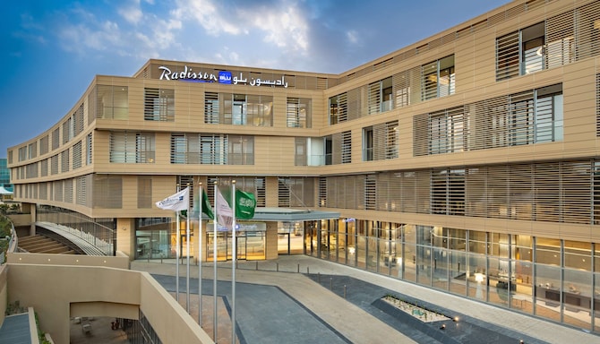 Radisson Blu Hotel and Residence, Riyadh Diplomatic Quarter - Exterior