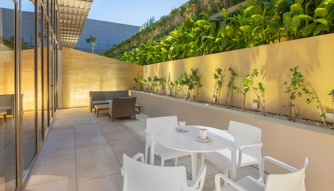 Radisson Blu Hotel & Residence, Riyadh Diplomatic Quarter - Junior Suite, Suite & Superior Room terrace