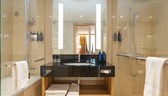 Radisson Blu Hotel & Residences, Zakopane - حمام الجناح