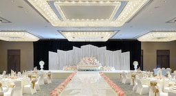 מלון Radisson Blu & אתר נופש, קורניש אבו דאבי - ערכת חתונה באולם אירועים אל קאסר