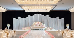 Radisson Blu Hotel and Resort, Abu Dhabi Corniche - Al Qasr ballroom wedding set-up