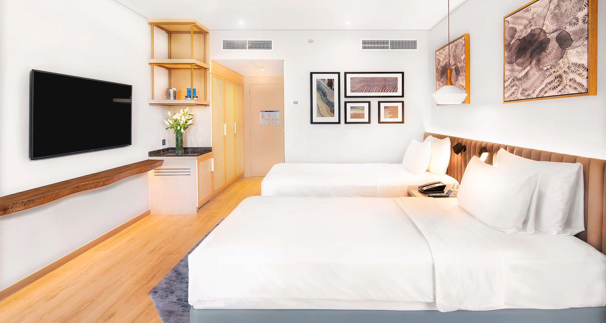 Radisson Blu Hotel & Resort, Abu Dhabi Corniche - Superior Room - Twin