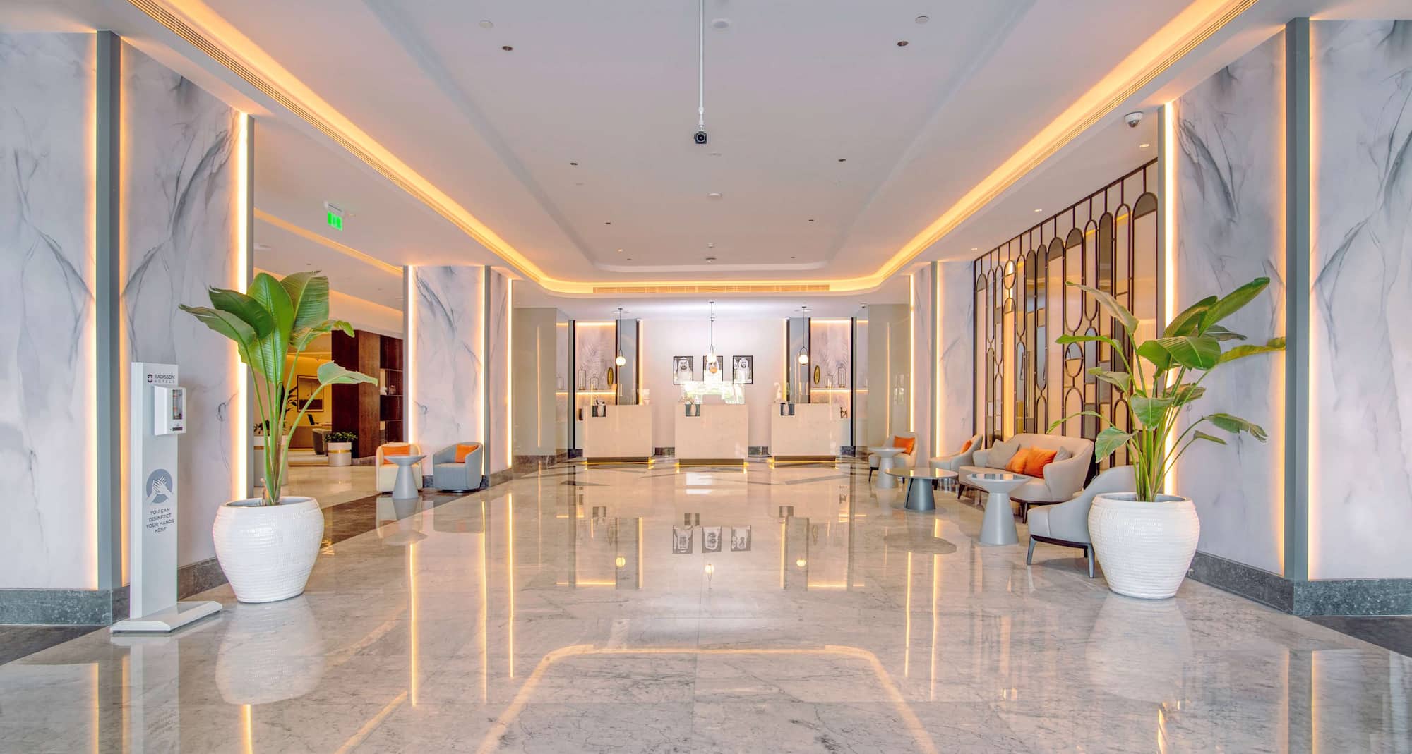 Radisson Blu Hotel & Resort, Abu Dhabi Corniche - Lobby