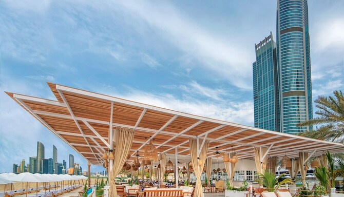 Radisson Blu Hotel & Resort, Abu Dhabi Corniche - The Cove