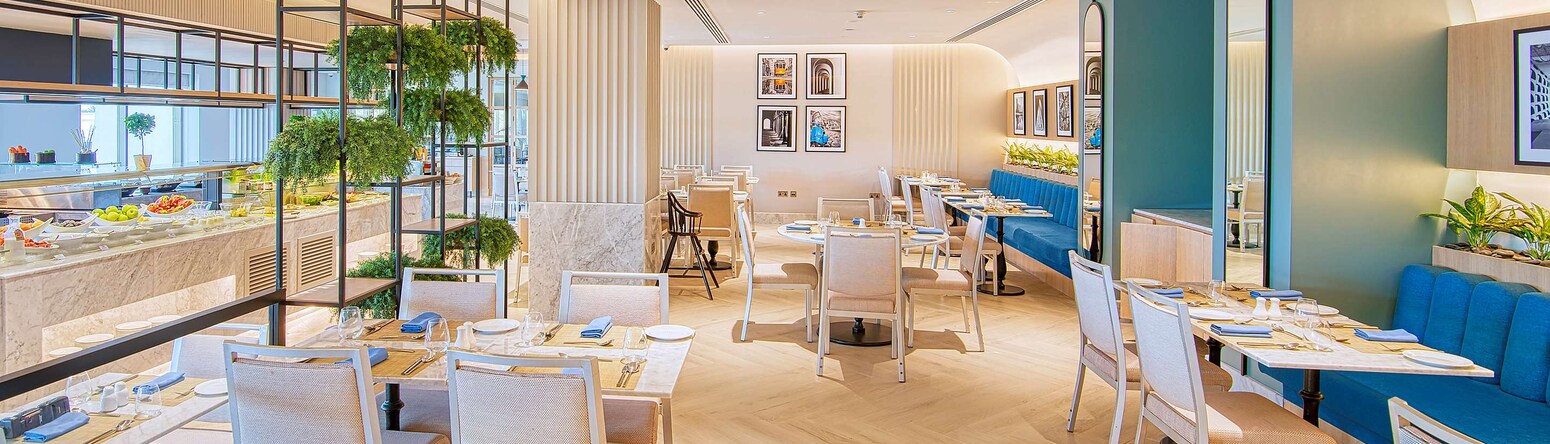 Radisson Blu Hotel and Resort, Abu Dhabi Corniche - La Terrazza