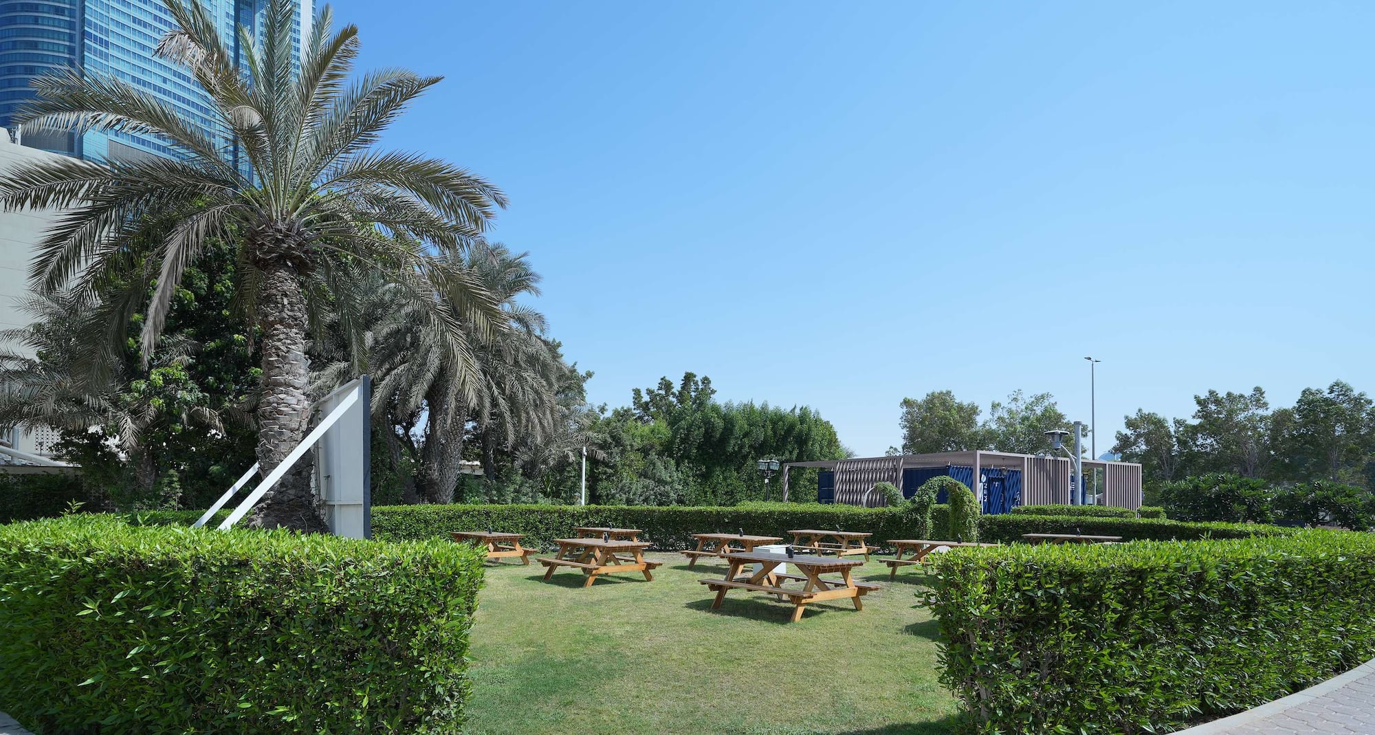 Radisson Blu Hotel & Resort, Abu Dhabi Corniche - Außenbereich des Hemingway’s