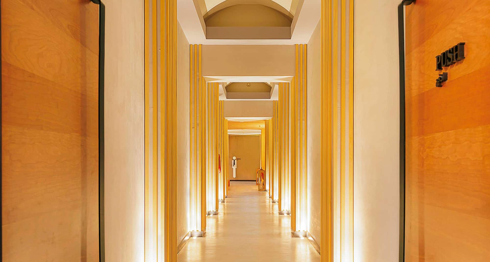 Radisson Blu Hotel and Resort, Abu Dhabi Corniche - Spa