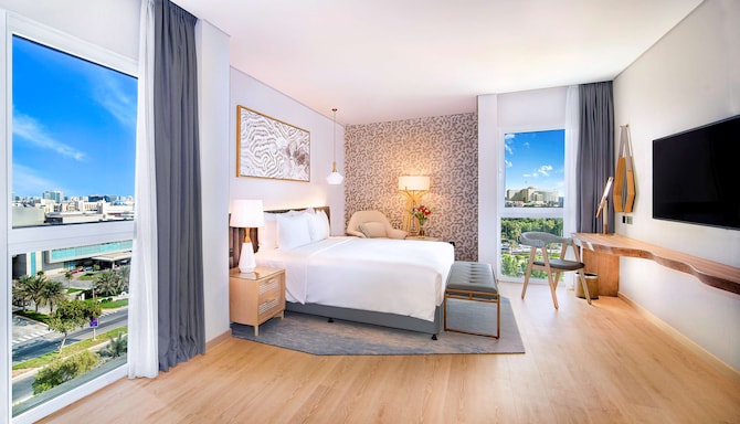 Radisson Blu Hotel and Resort, Abu Dhabi Corniche - Suites