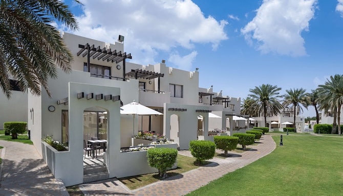 Radisson Blu Hotel & Resort, Al Ain - Exterior
