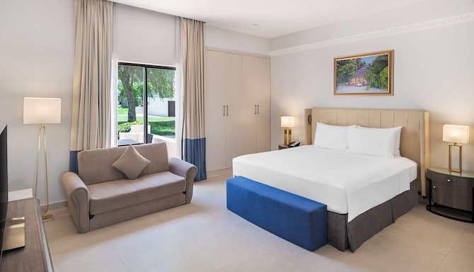 Radisson Blu Hotel & Resort, Al Ain - Studio with garden view